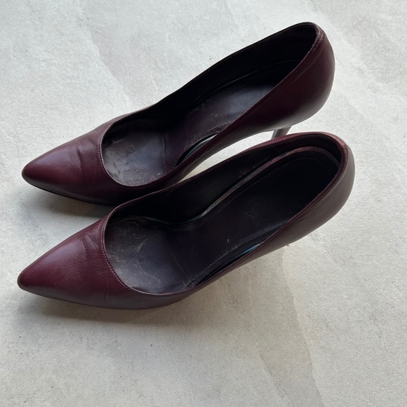 Stuart Weitzman Burgundy Stilleto Size 6 - Picture 1 of 6